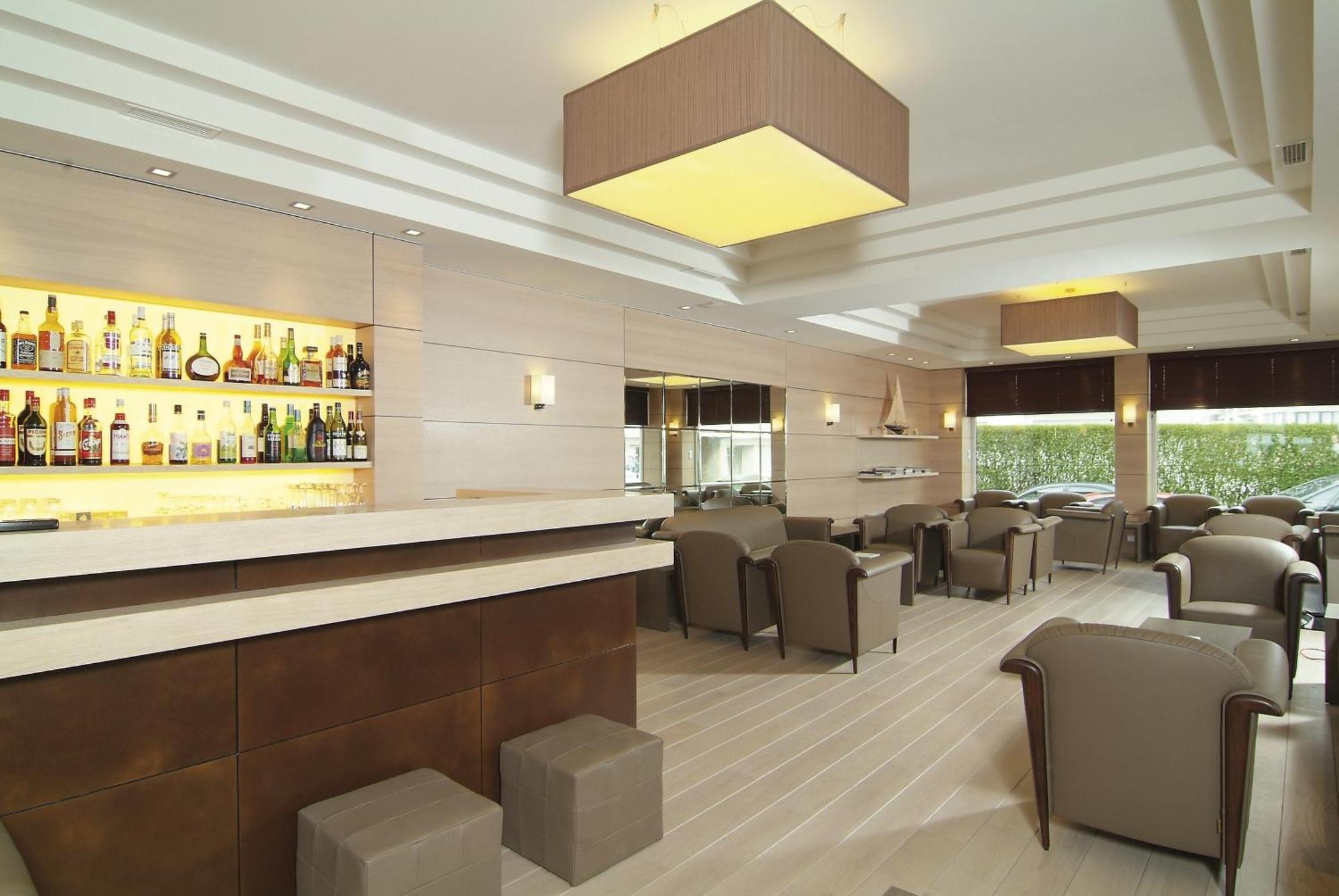 Hotel Atlanta Knokke מראה חיצוני תמונה
